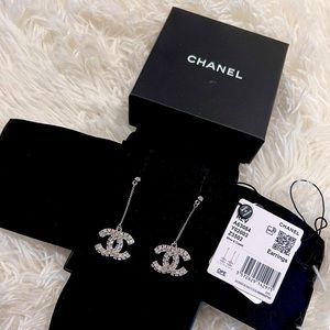 Chanel Baguette Crystal CC Dangle Earrings Silver NEW